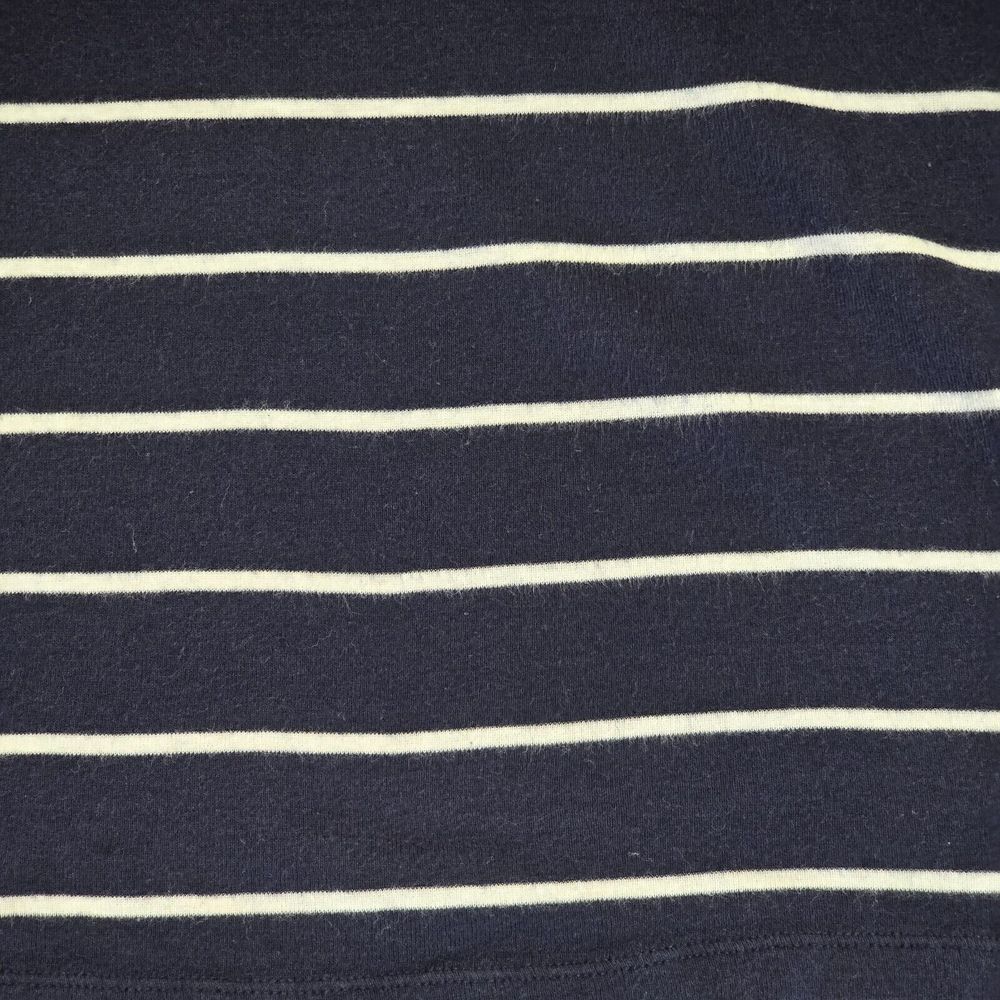 GAP Modern Tee Women M Navy Blue White Striped V-Neck Nautical Coastal Preppy - Picture 7 of 14